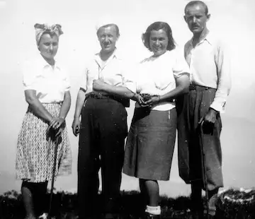 1946 r. — Po lewej stronie Rudolf Cyganek, księgowy, i Helena Gawłowska, krawcowa (Stowarzyszenie Pamięć Polskiego Liceum).