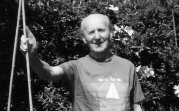 Henryk Zdziarski, ciężko ranny w czasie lądowania Aliantów w Normandii, leczył się w Wielkiej Brytanii, gdzie osiadł na stałe. Pracował w przemyśle aeronautycznym (Stowarzyszenie Pamięć polskiego Liceum).
