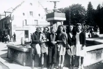 Zbiory fotograficzne Krystyny Kamieniak-Fassiny — Polskie Liceum im. Cypriana Norwida, Villard-de-Lans